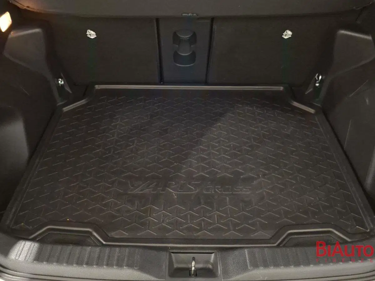 Toyota Yaris Cross usata a Firenze (5)