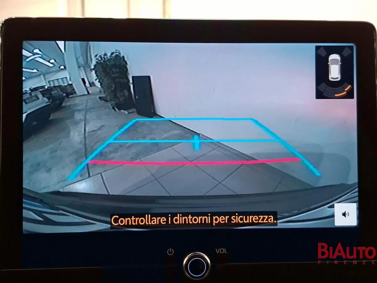Toyota Yaris Cross nuova a Firenze (15)
