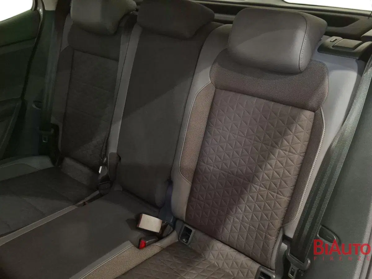Volkswagen T-Cross usata a Firenze (10)