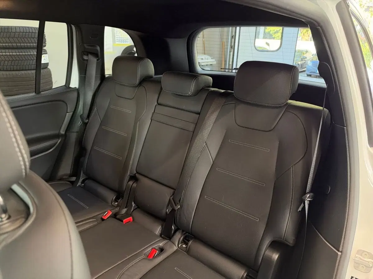 Mercedes-Benz GLB usata a Rimini (11)