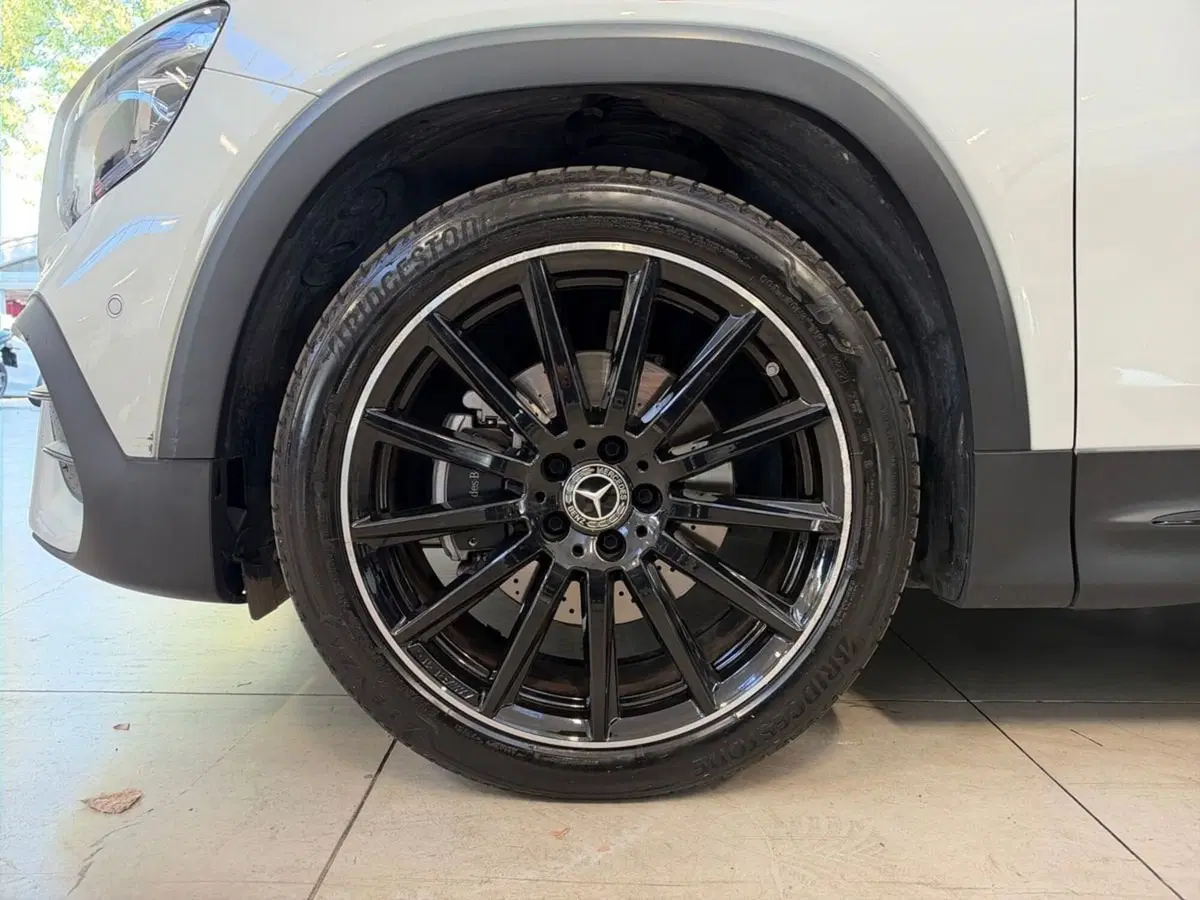 Mercedes-Benz GLB usata a Rimini (7)
