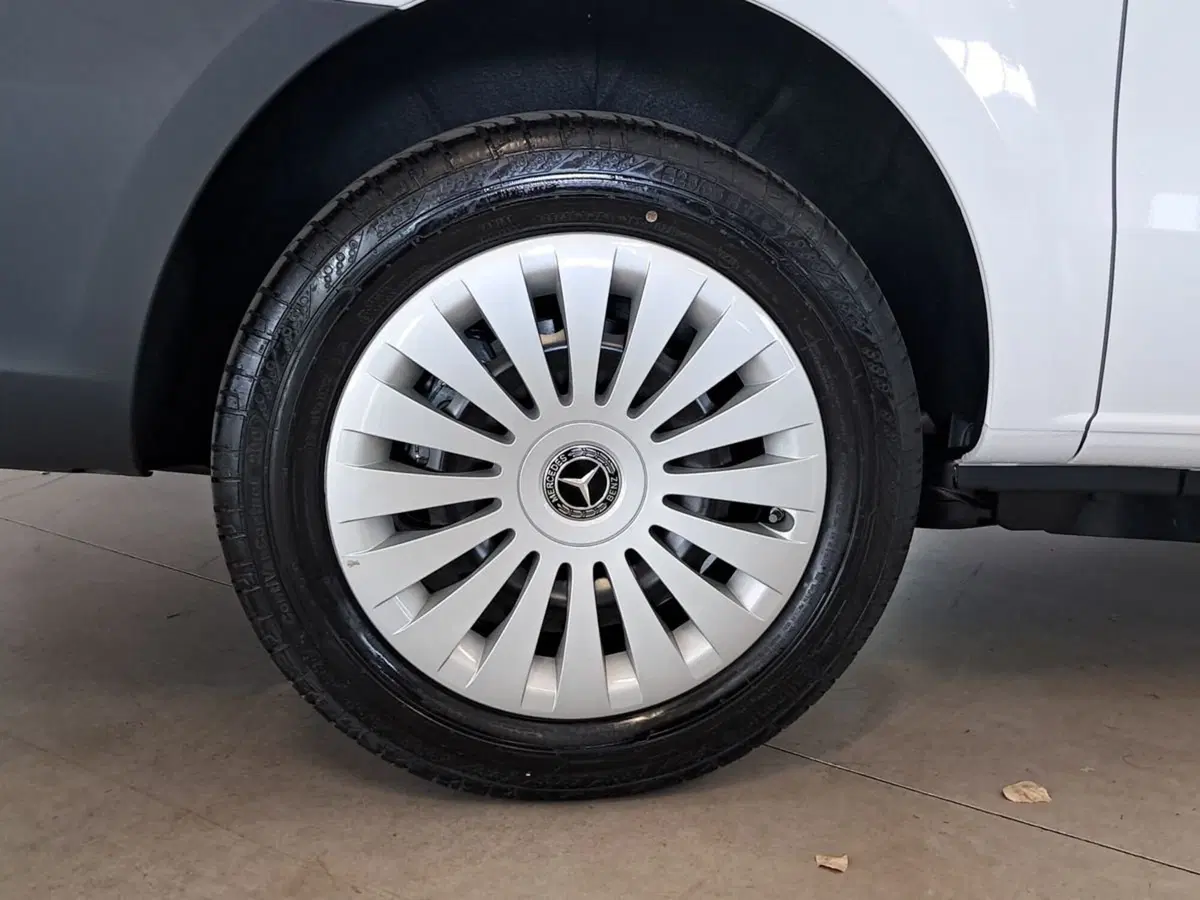 Mercedes-Benz Vito nuova a Rimini (8)