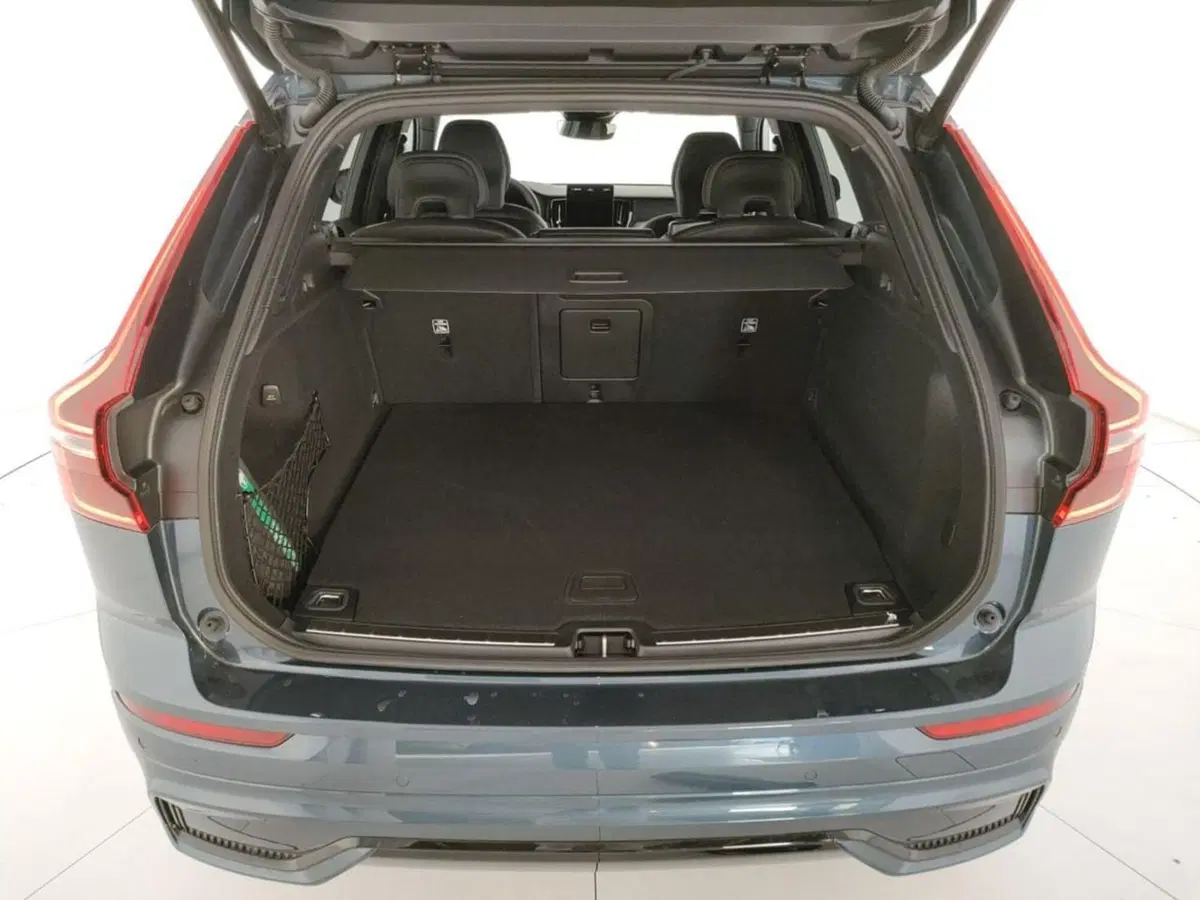 Volvo XC60 usata a Como (14)