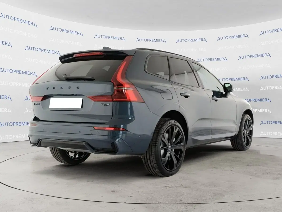 Volvo XC60 usata a Como (4)