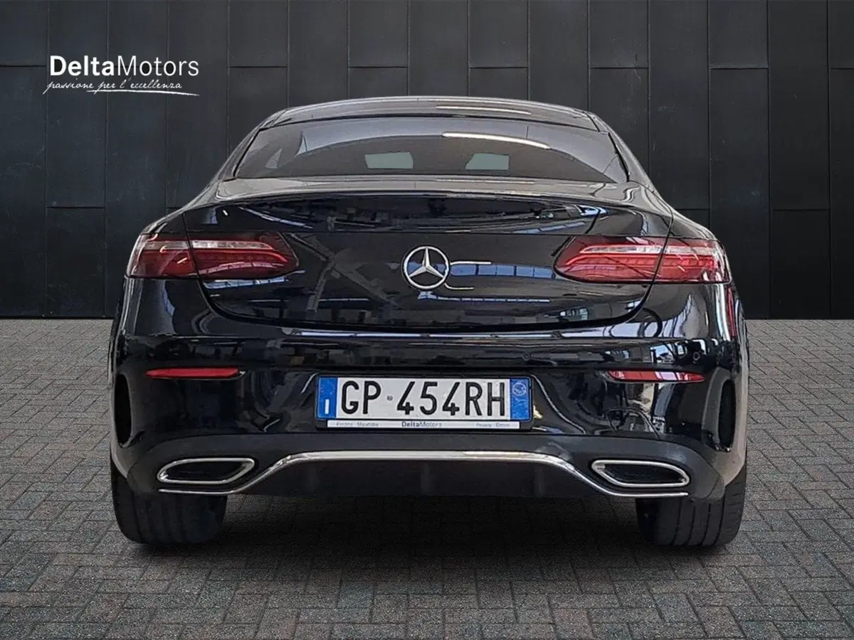 Mercedes-Benz Classe E Coupé usata a Macerata (4)