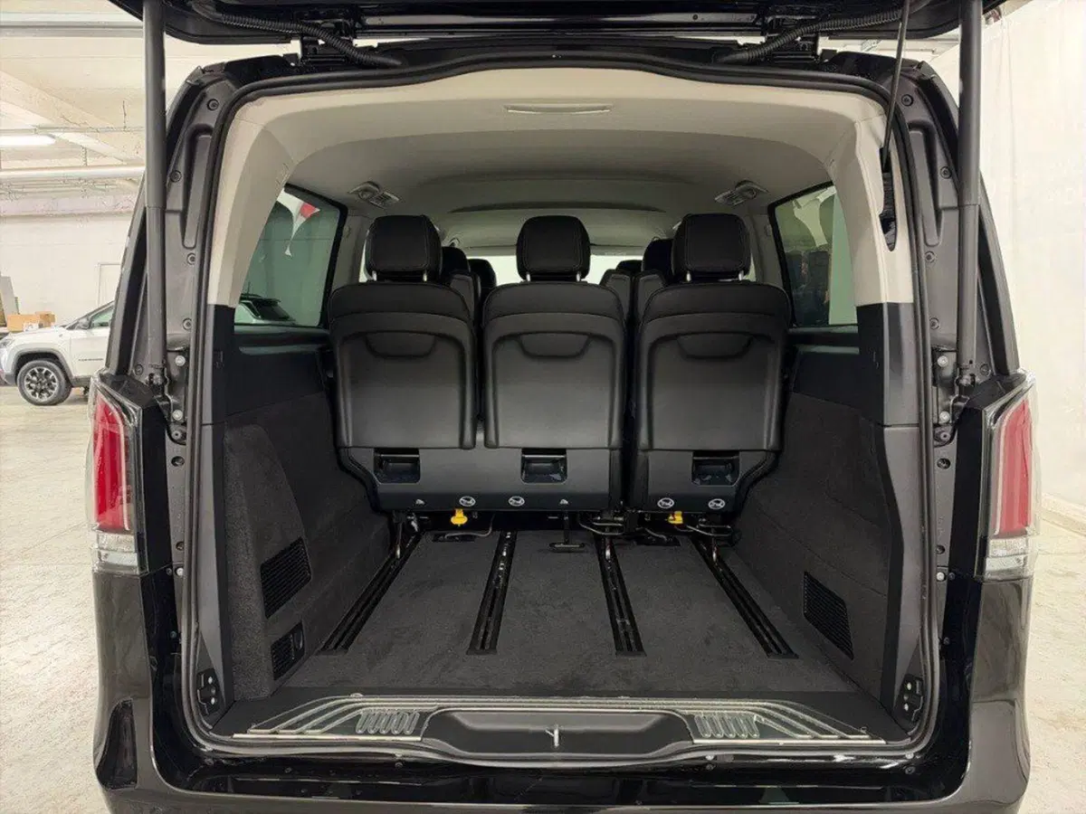 Mercedes-Benz Classe V nuova a Macerata (7)