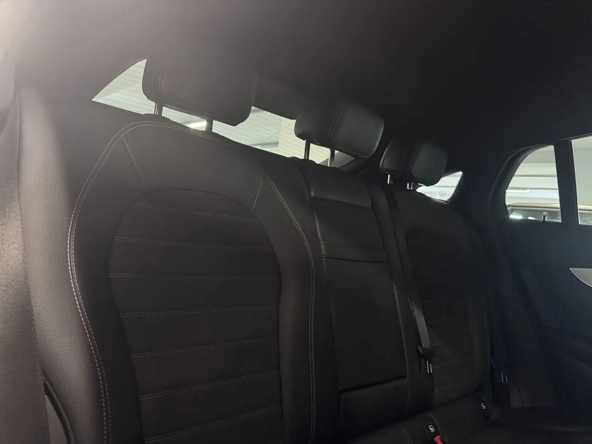 Mercedes-Benz GLC Coupé usata a Messina (10)