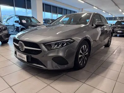 Mercedes-Benz Classe A 180 d Advanced auto del 2025 usata a Messina