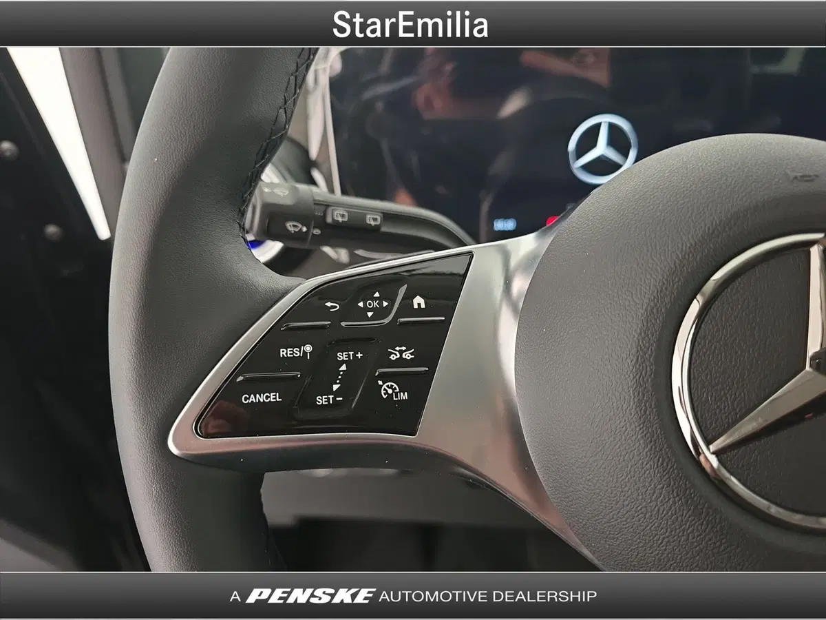 Mercedes-Benz Classe V nuova a Ferrara (20)
