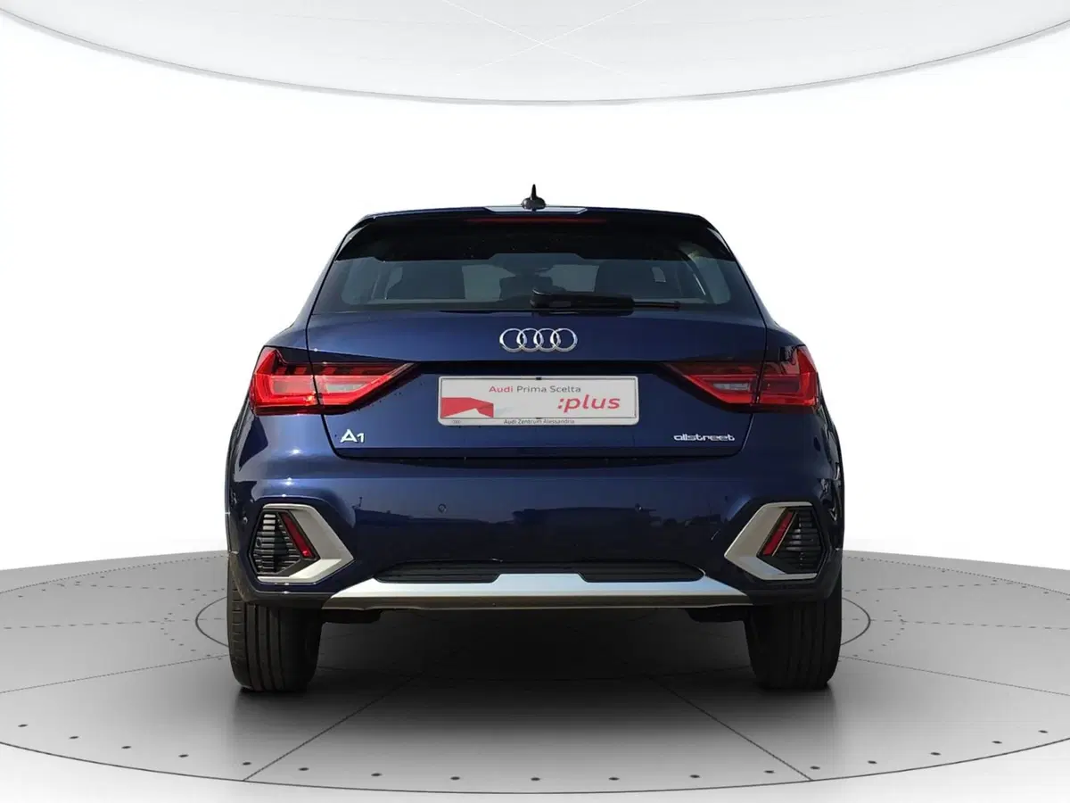 Audi A1 allstreet usata a Cuneo (5)