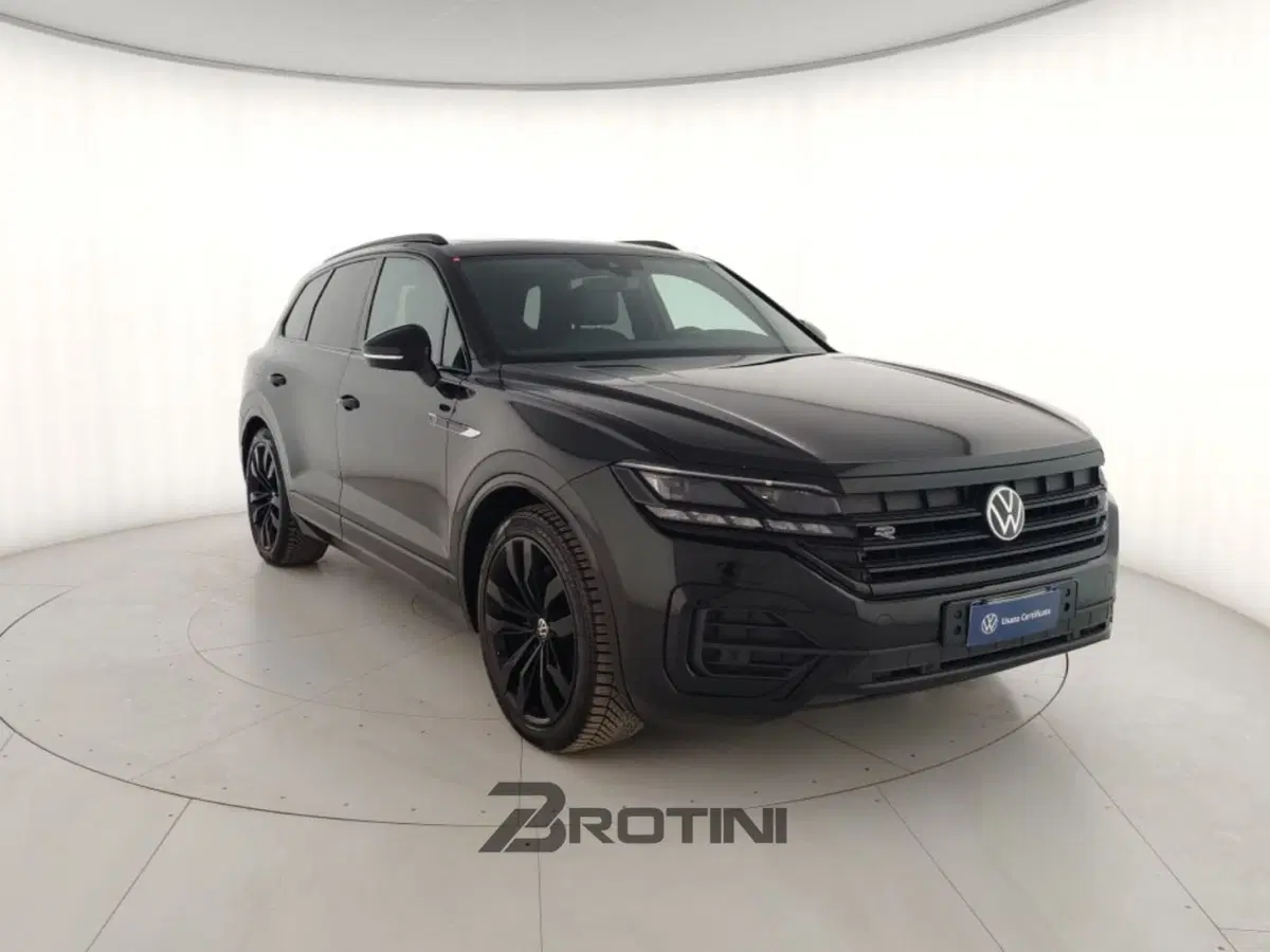Volkswagen Touareg usata a Massa-Carrara (4)