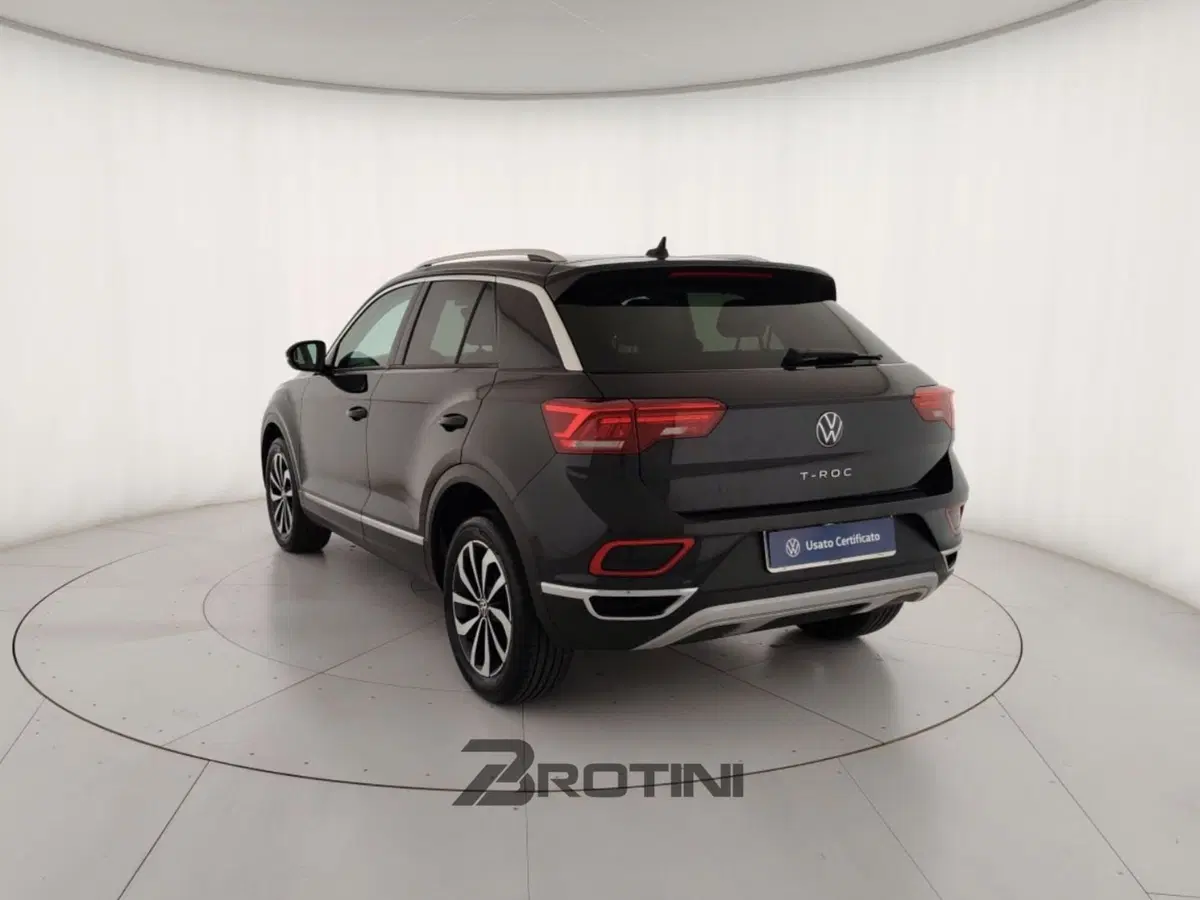 Volkswagen T-Roc usata a Massa-Carrara (2)