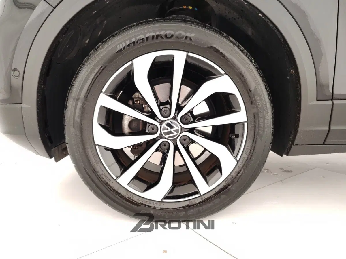 Volkswagen T-Roc usata a Massa-Carrara (6)