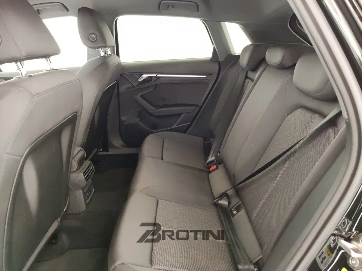 Audi A3 Sportback usata a Massa-Carrara (10)