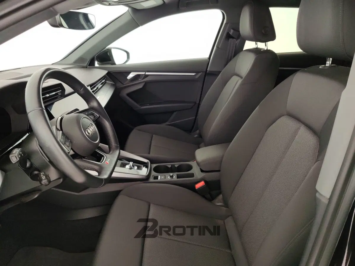 Audi A3 Sportback usata a Massa-Carrara (7)