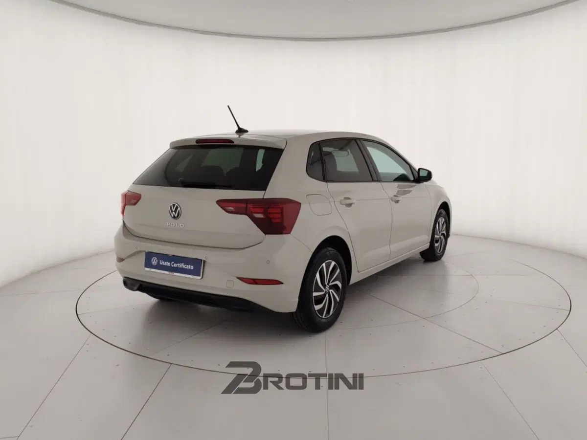 Volkswagen Polo usata a Massa-Carrara (3)