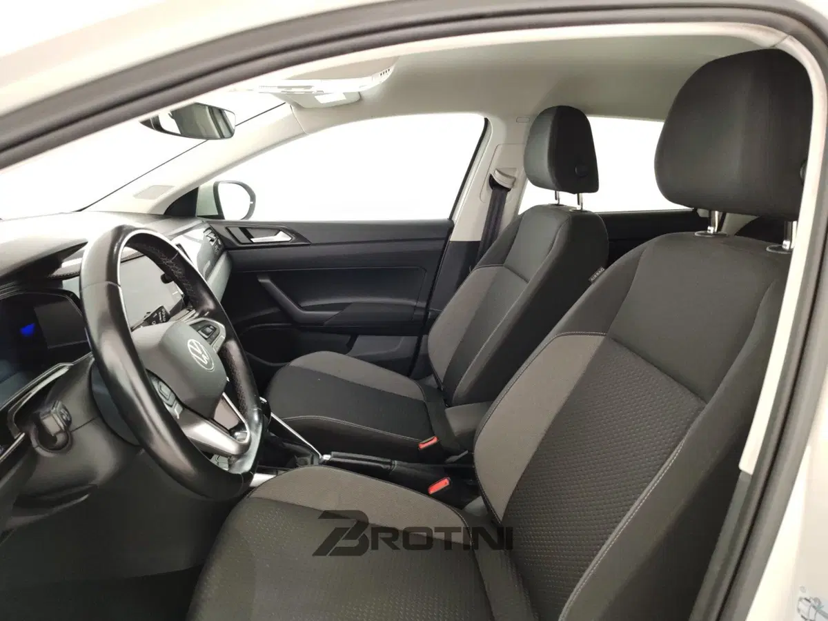 Volkswagen Taigo usata a Massa-Carrara (7)