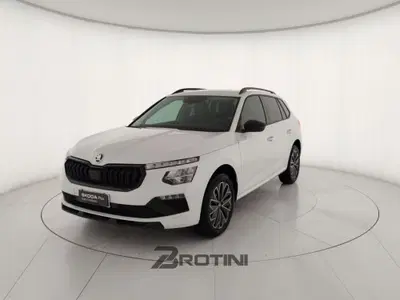 Skoda Kamiq 1.0 tsi Black Dots 95cv del 2025 usata a Massa