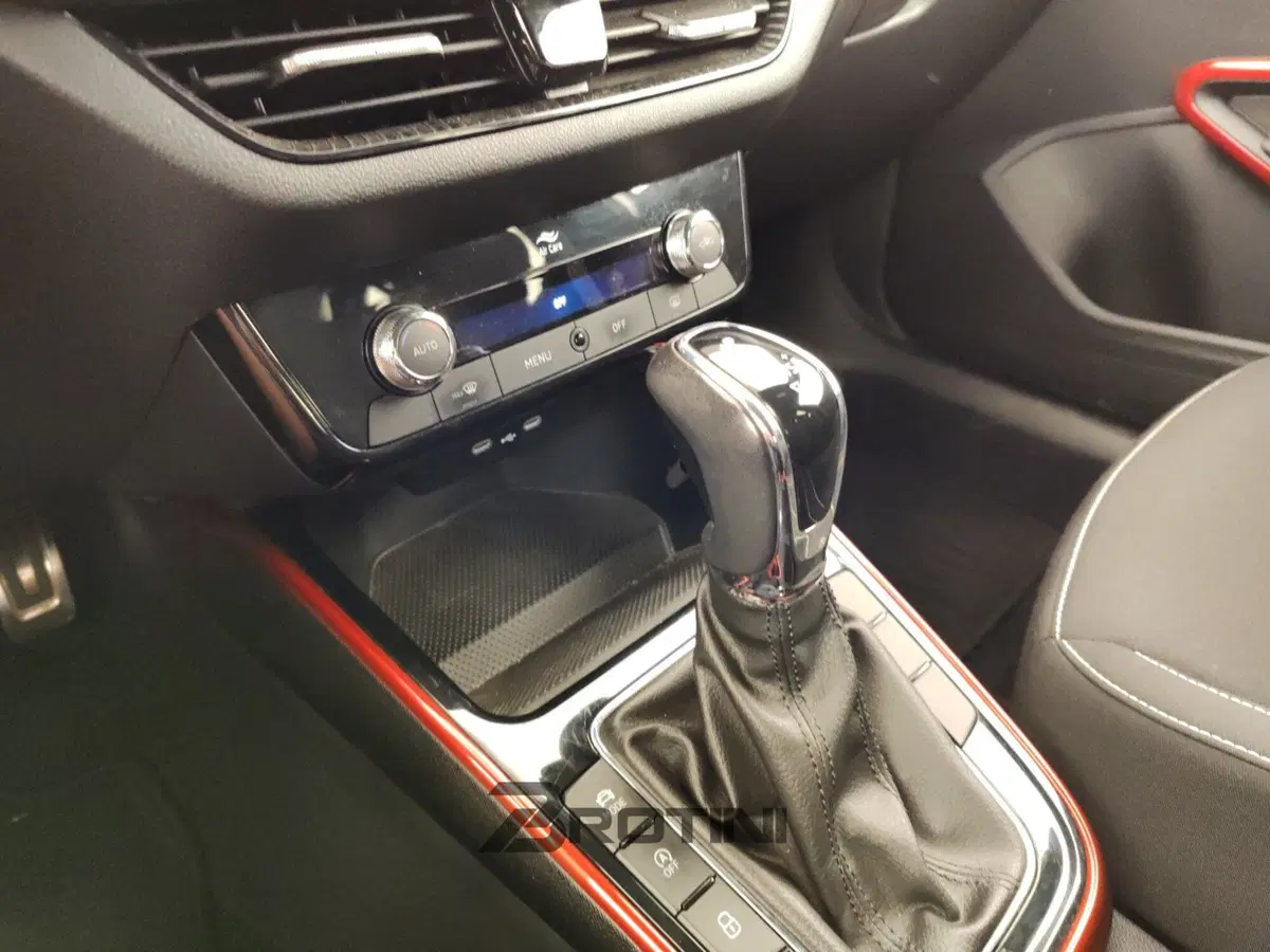 Skoda Fabia usata a Massa-Carrara (11)