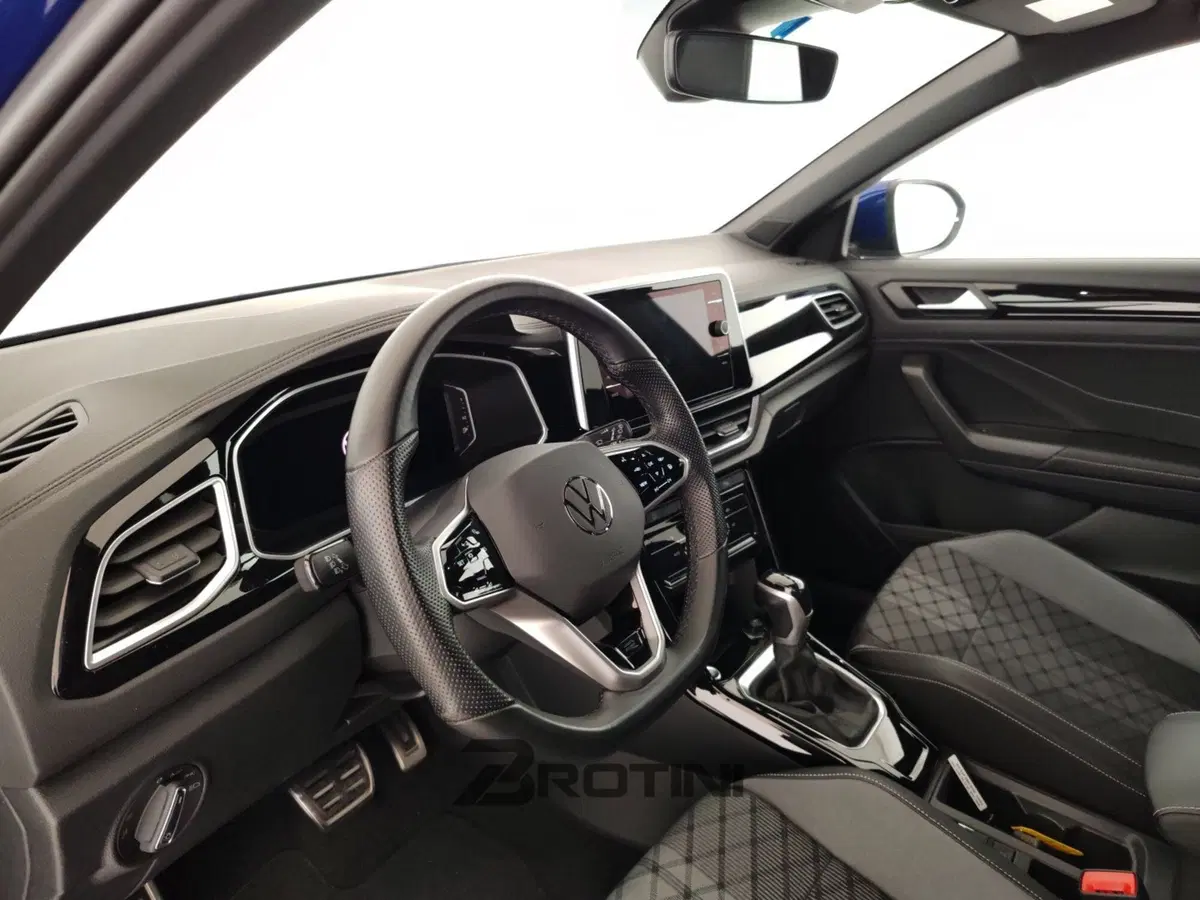 Volkswagen T-Roc usata a Massa-Carrara (8)
