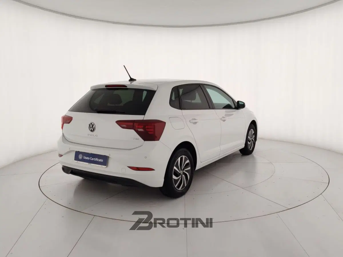 Volkswagen Polo usata a Massa-Carrara (3)