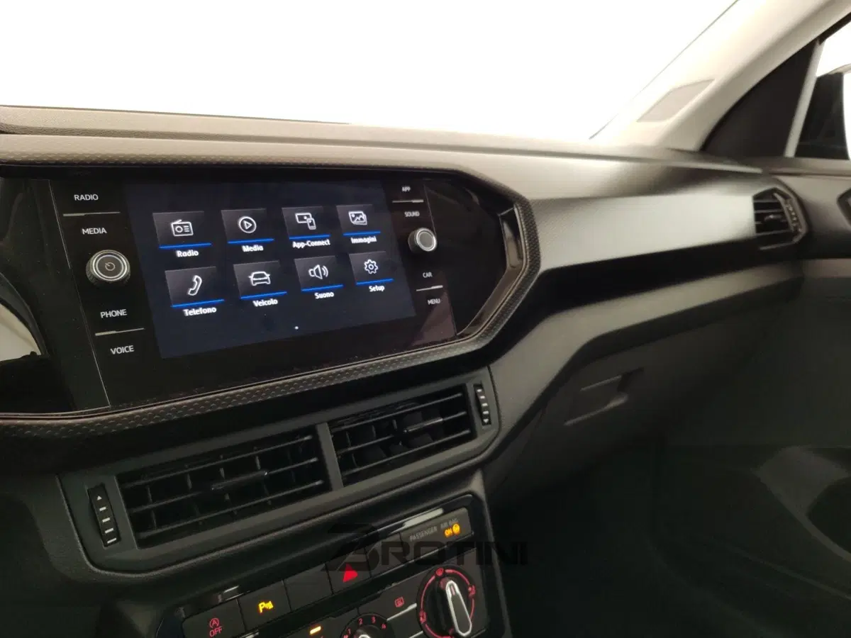 Volkswagen T-Cross usata a Massa-Carrara (12)