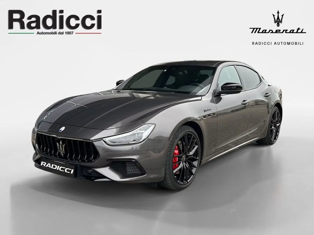 Maserati Ghibli usata a Ancona