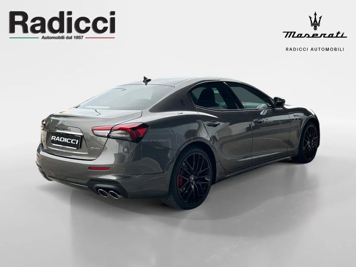 Maserati Ghibli usata a Ancona (4)