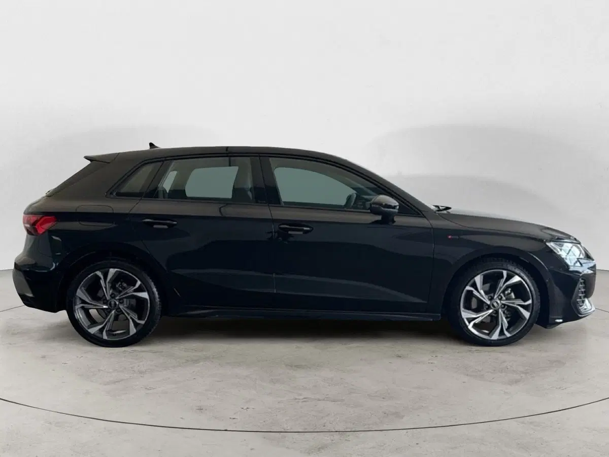 Audi A3 Sportback usata a Caserta (7)