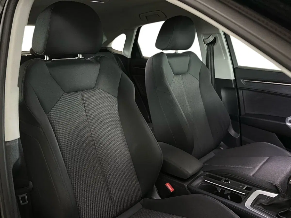 Audi Q3 Sportback usata a Napoli (9)