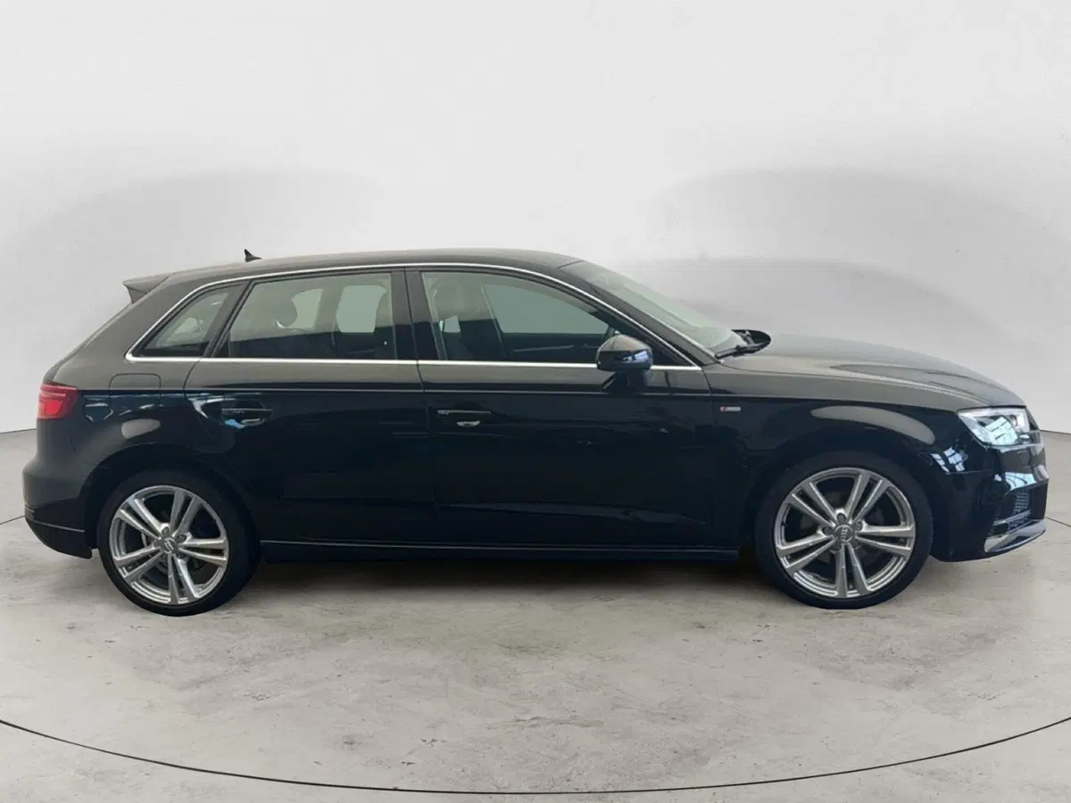 Audi A3 Sportback usata a Caserta (3)