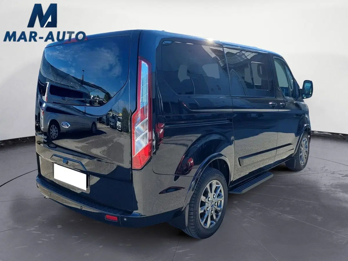 Ford Tourneo Custom usata a Treviso (3)