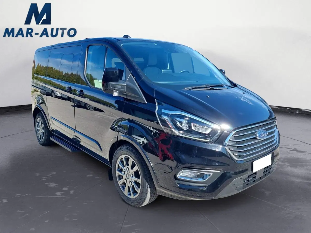 Ford Tourneo Custom usata a Treviso (4)