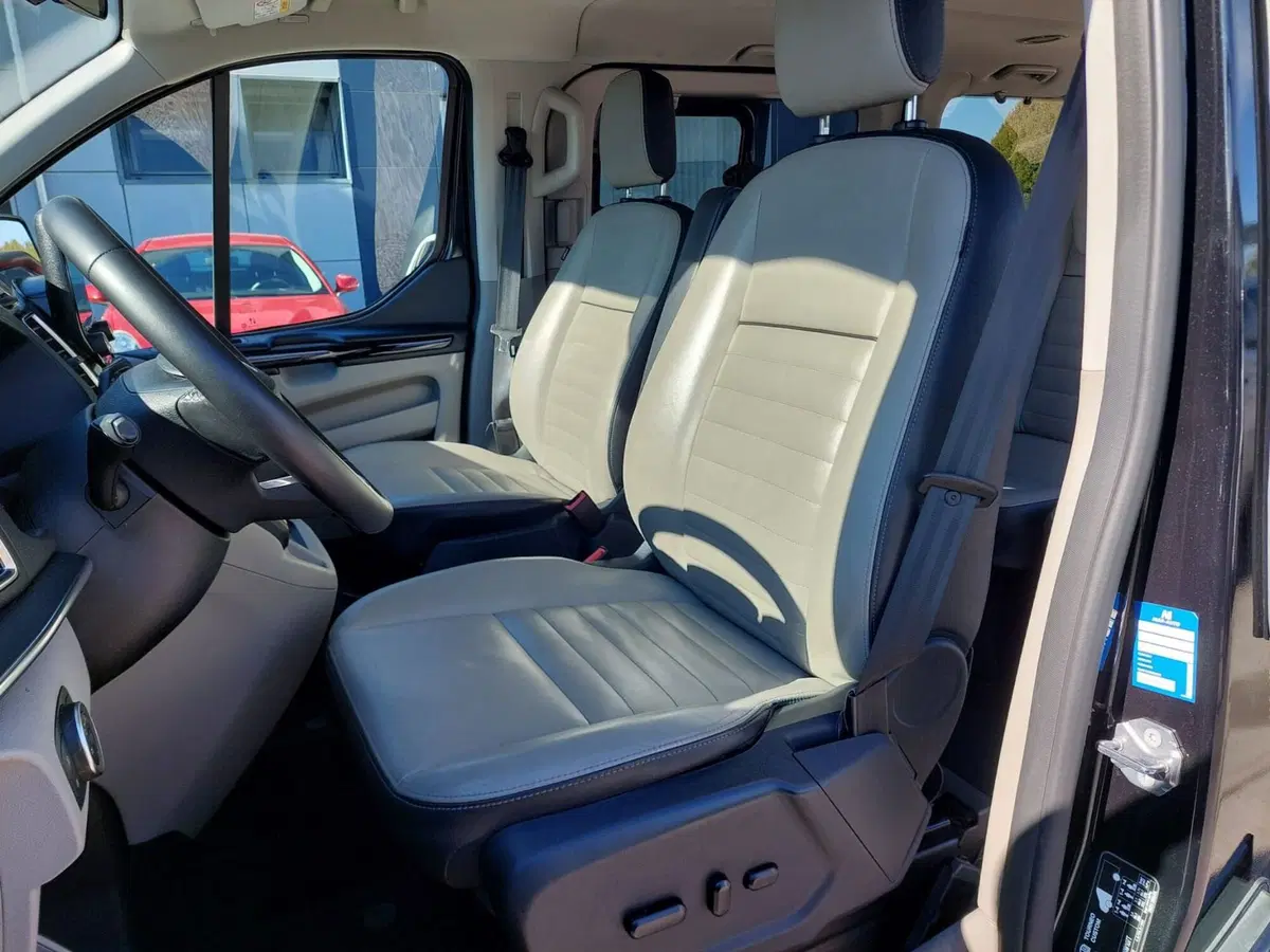Ford Tourneo Custom usata a Treviso (8)