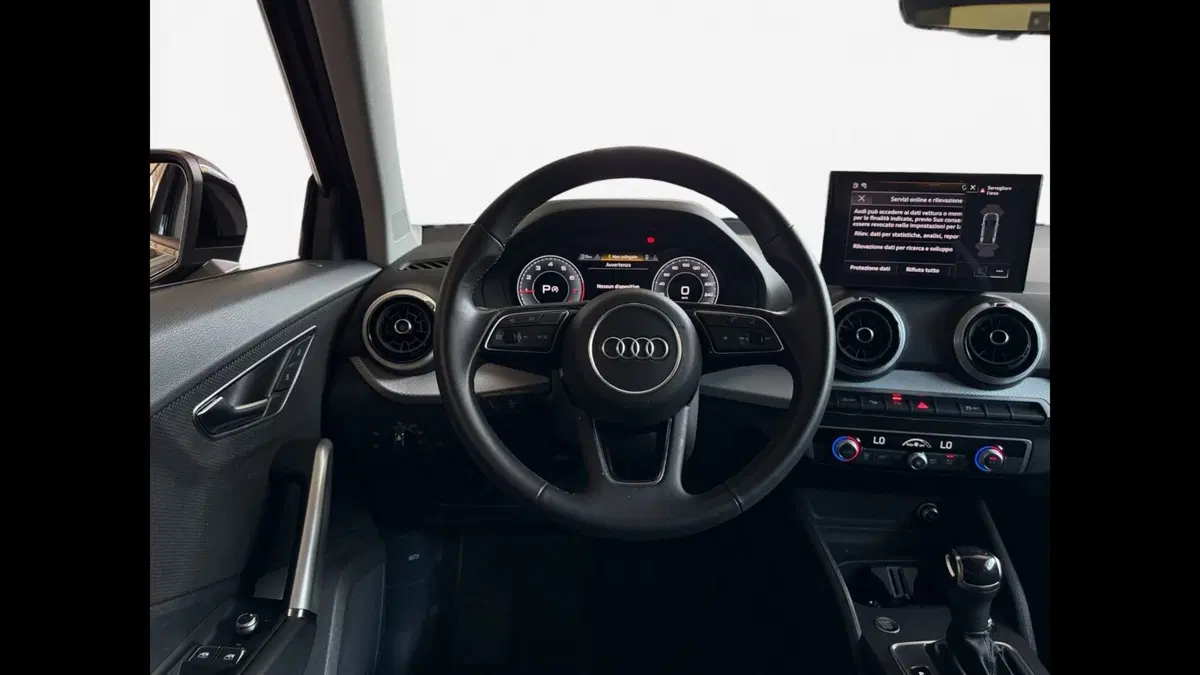 Audi Q2 usata a Palermo (11)