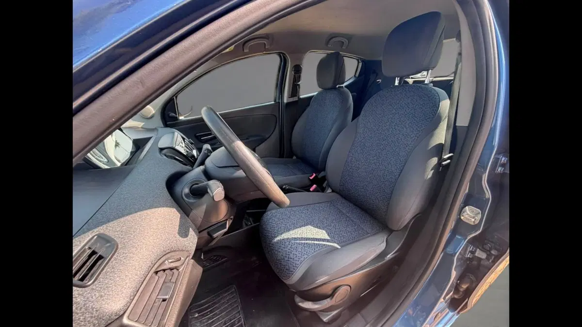 Lancia Ypsilon usata a Palermo (10)