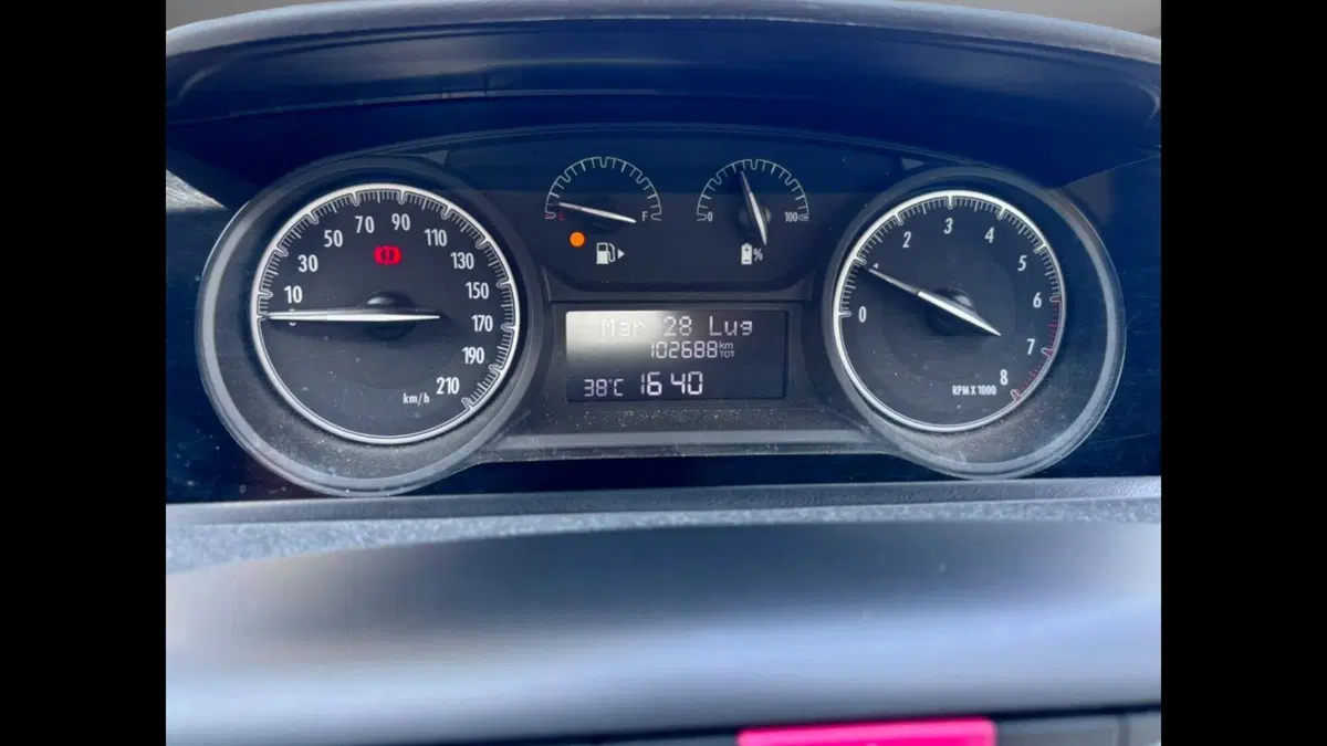 Lancia Ypsilon usata a Palermo (11)