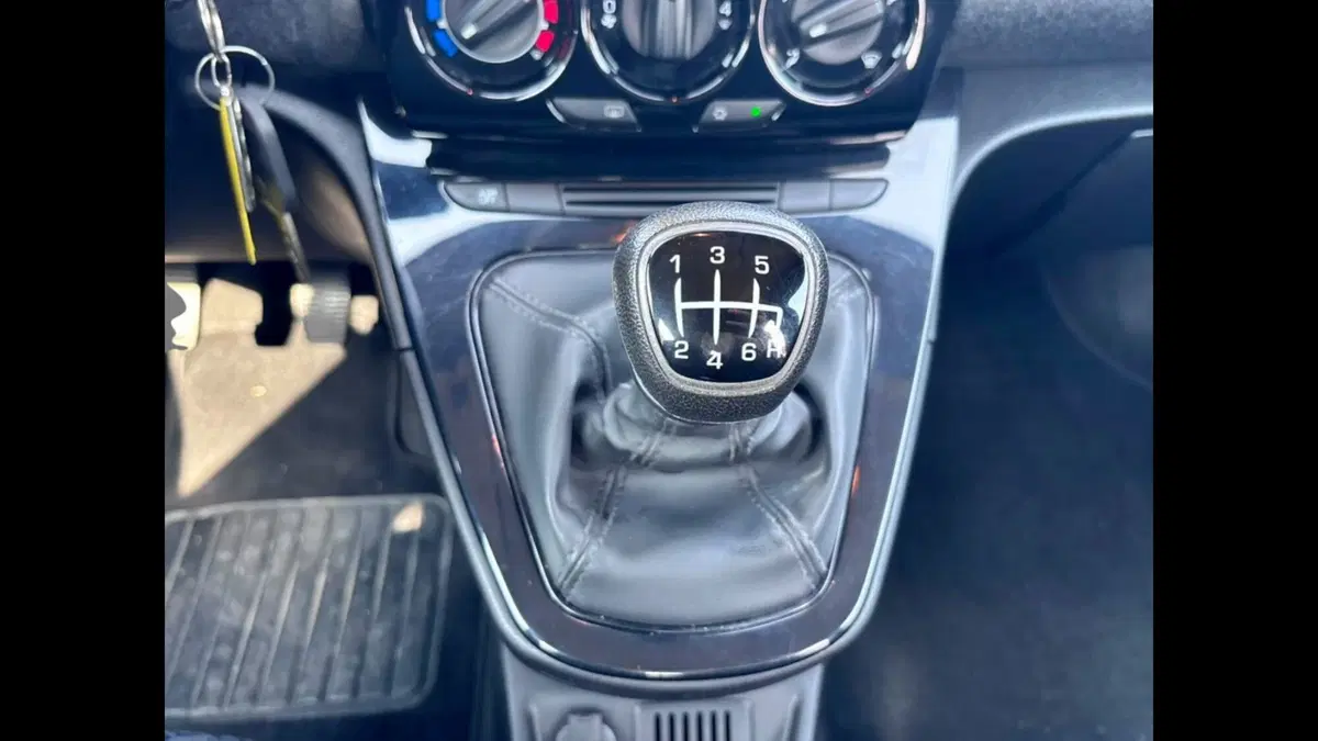 Lancia Ypsilon usata a Palermo (16)
