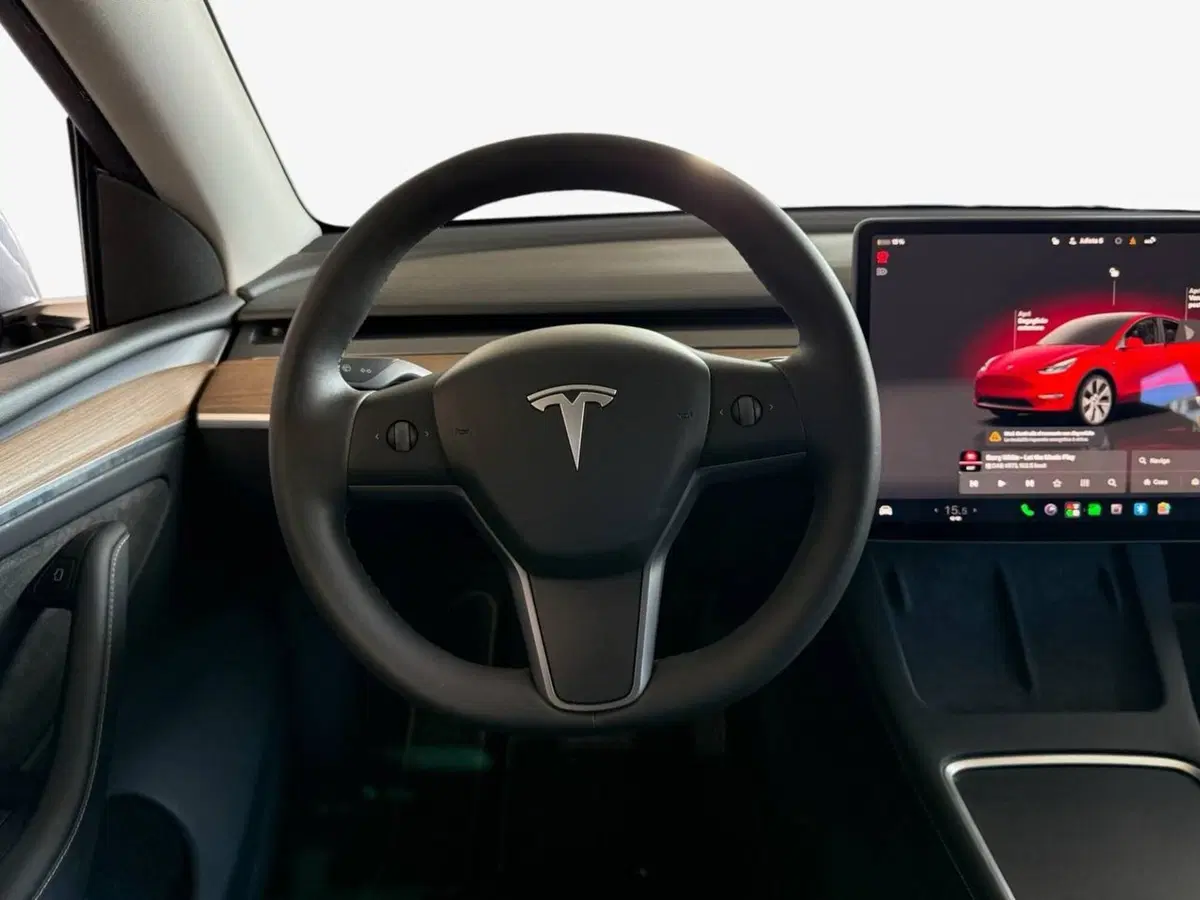 Tesla Model Y usata a Palermo (14)