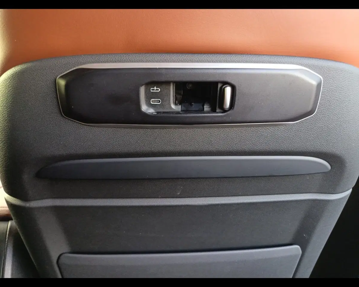 BMW X6 usata a Caserta (17)