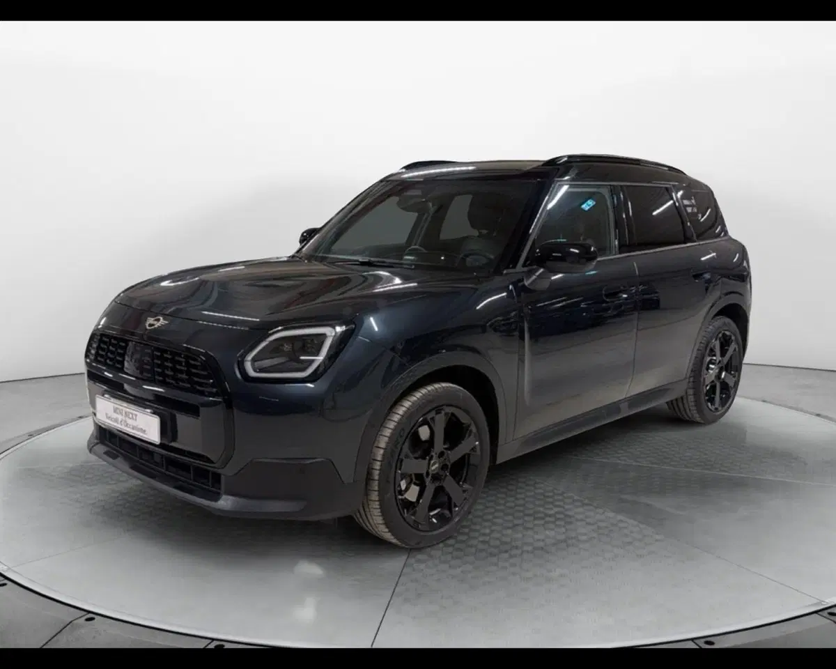 Mini Auto Masini Vendo MINI Mini Countryman 1.5 48V C Classic auto usata a Pozzuoli ...