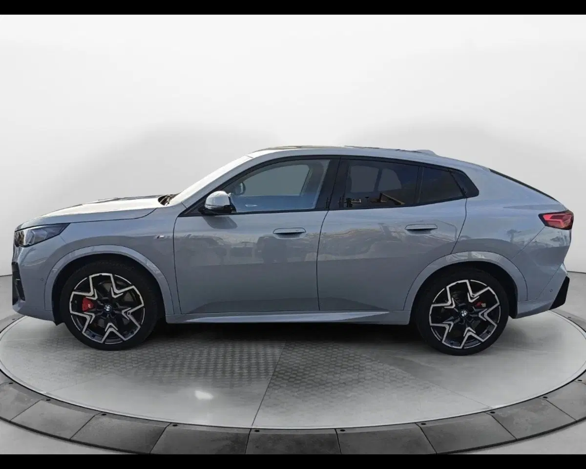 BMW X2 usata a Caserta (9)