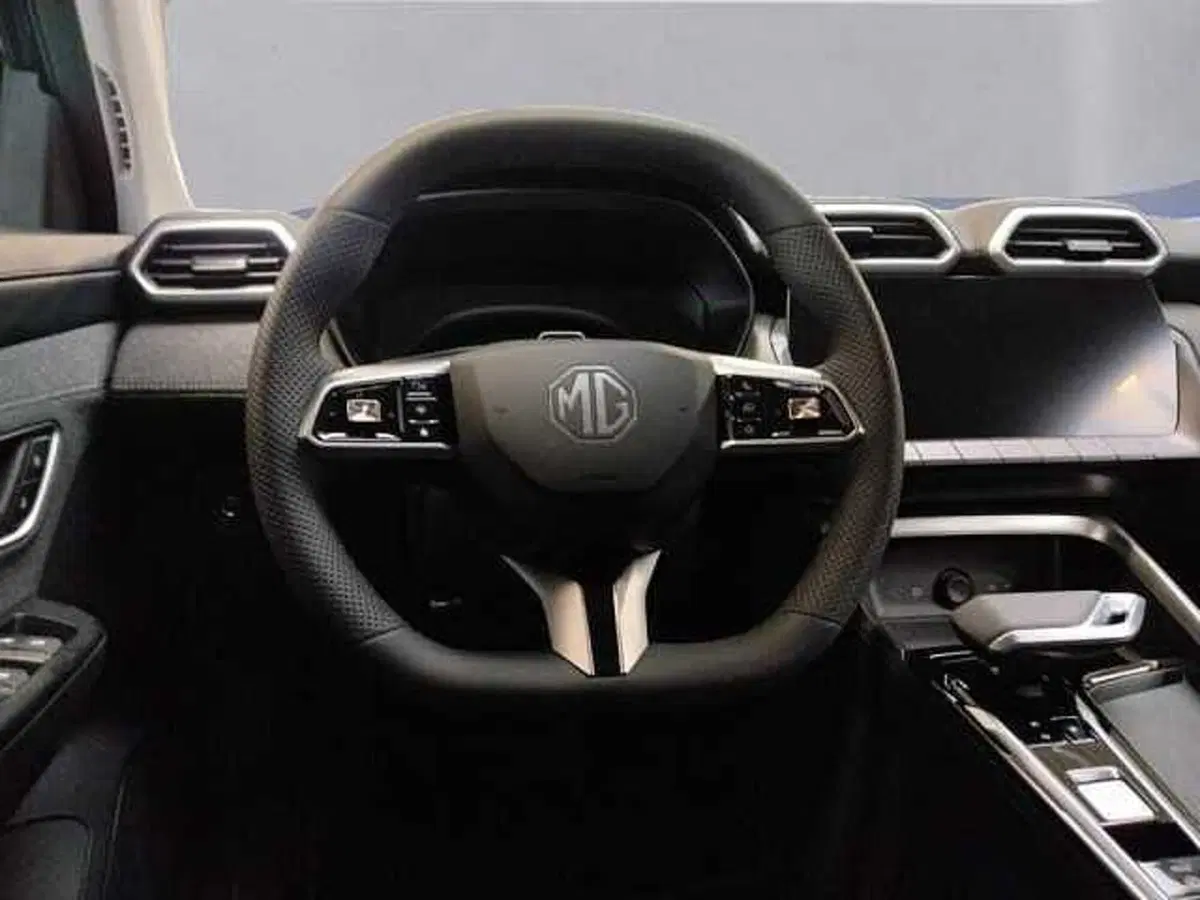 Mg ZS nuova a Milano (12)