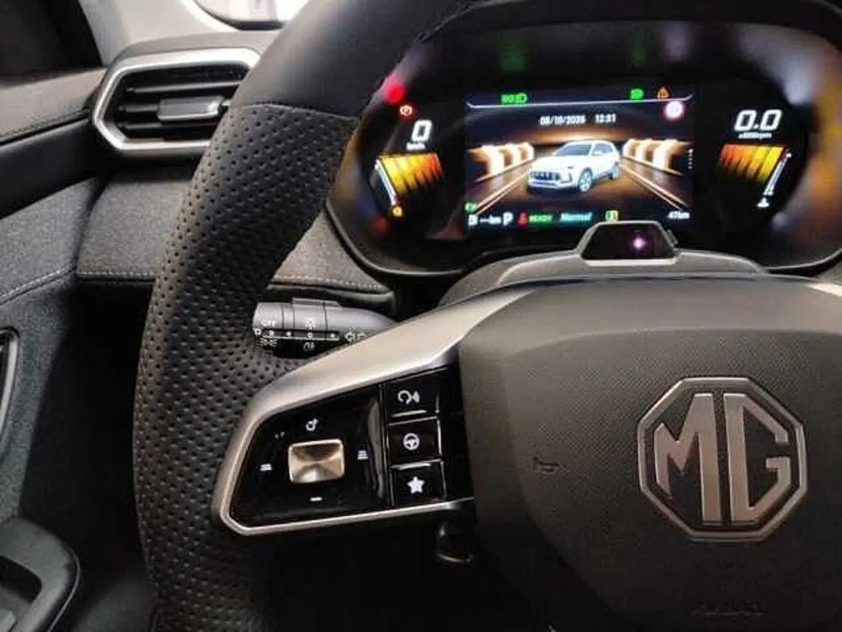Mg ZS nuova a Milano (17)