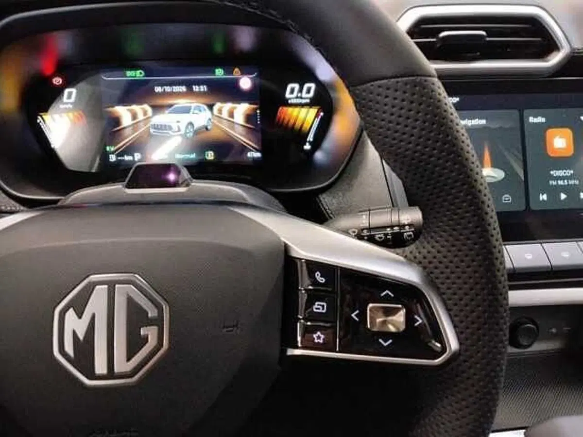 Mg ZS nuova a Milano (18)