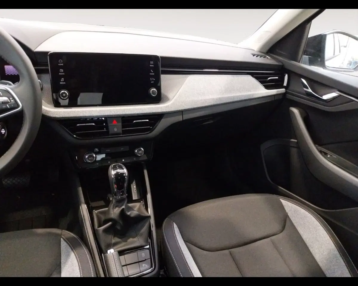 Skoda Kamiq nuova a Ravenna (12)