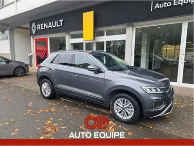 Volkswagen T-Roc 1.0 tsi Style 115cv del 2024 usata a Borgo San Lorenzo