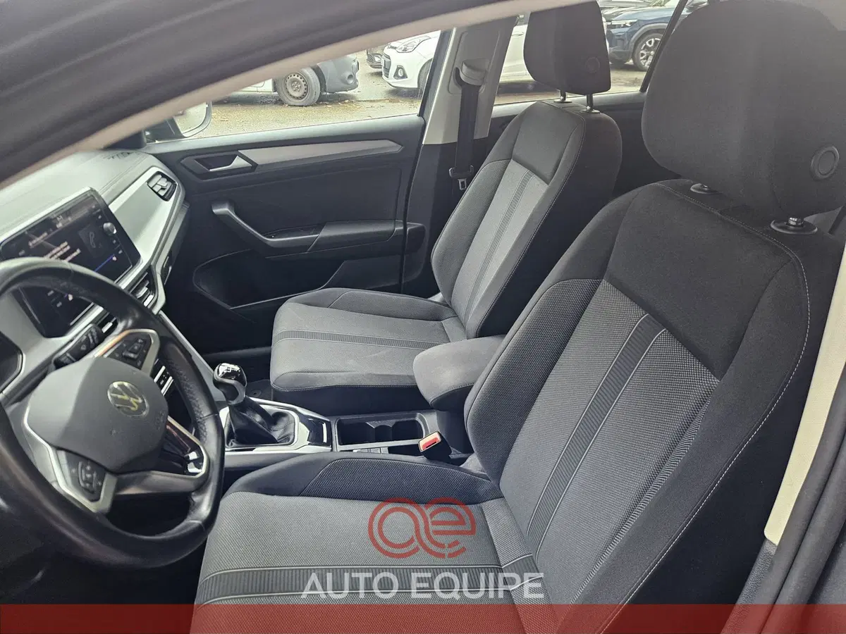 Volkswagen T-Roc usata a Firenze (5)