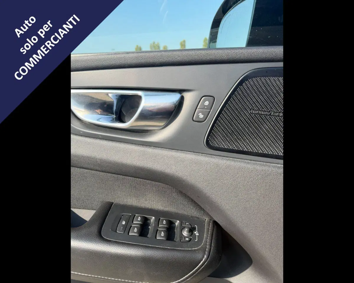 Volvo XC60 usata a Ravenna (18)