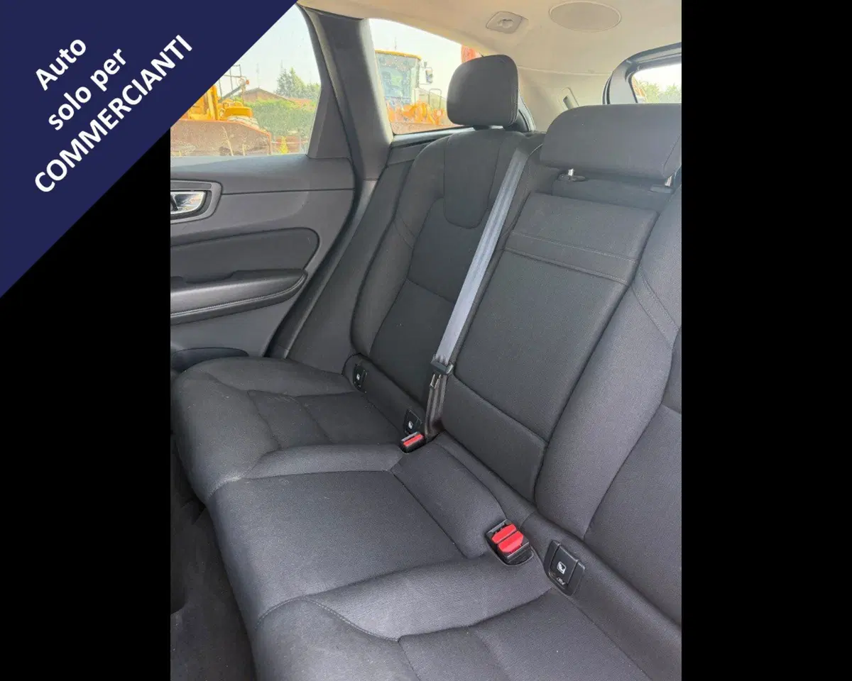 Volvo XC60 usata a Ravenna (19)